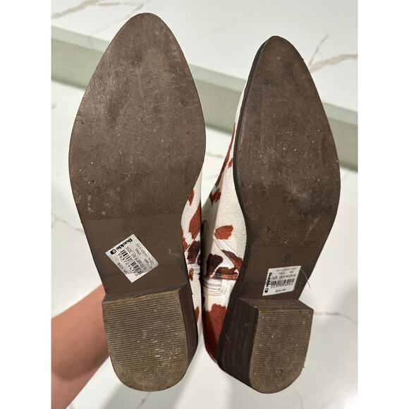 Buckle Cow Print Ankle Western Boots – Size 9 - Picture 4 of 6